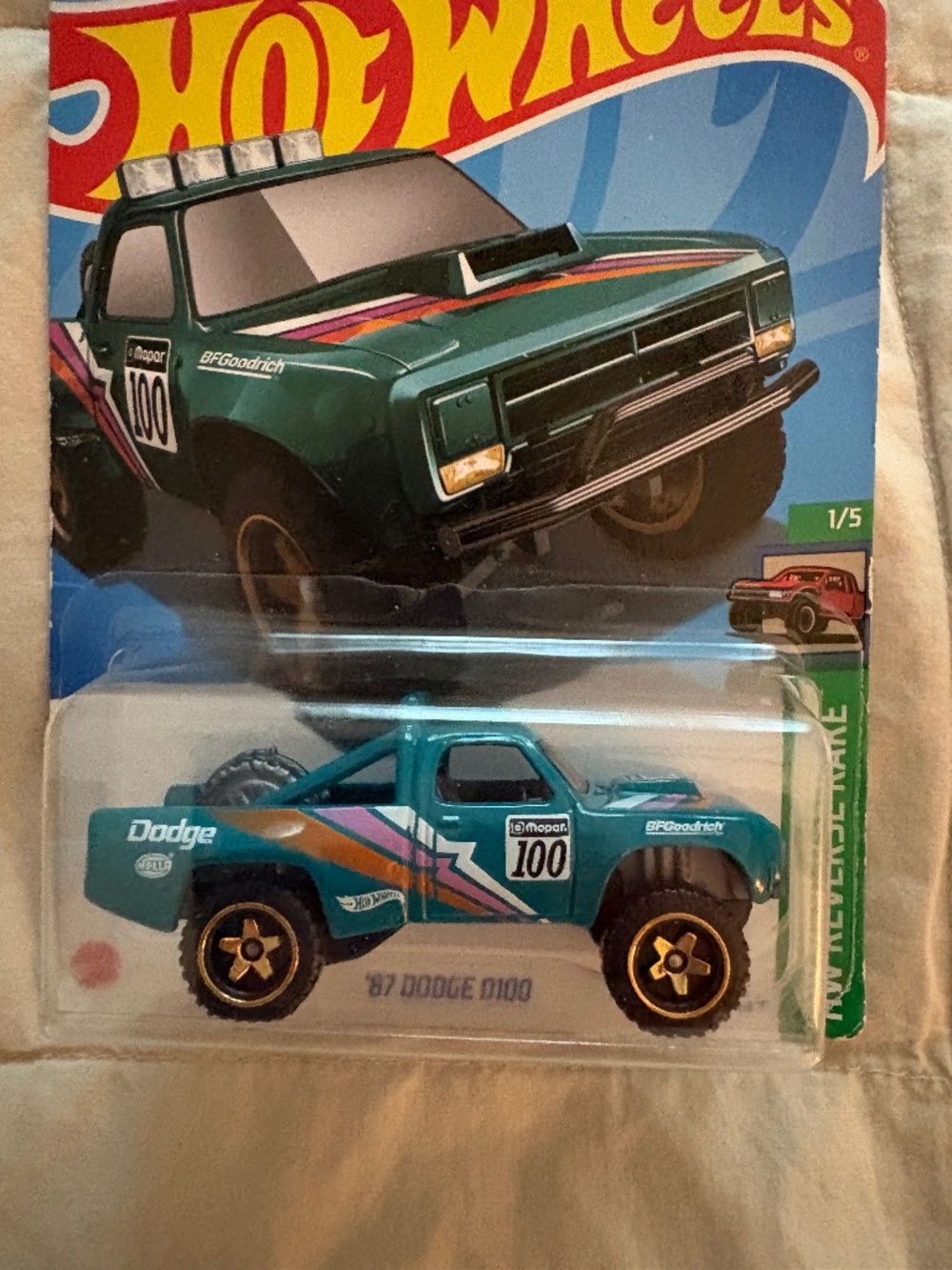 Hot Wheels Set of 6 New On Card Ultra Hots Exotics - Picture 5 of 7